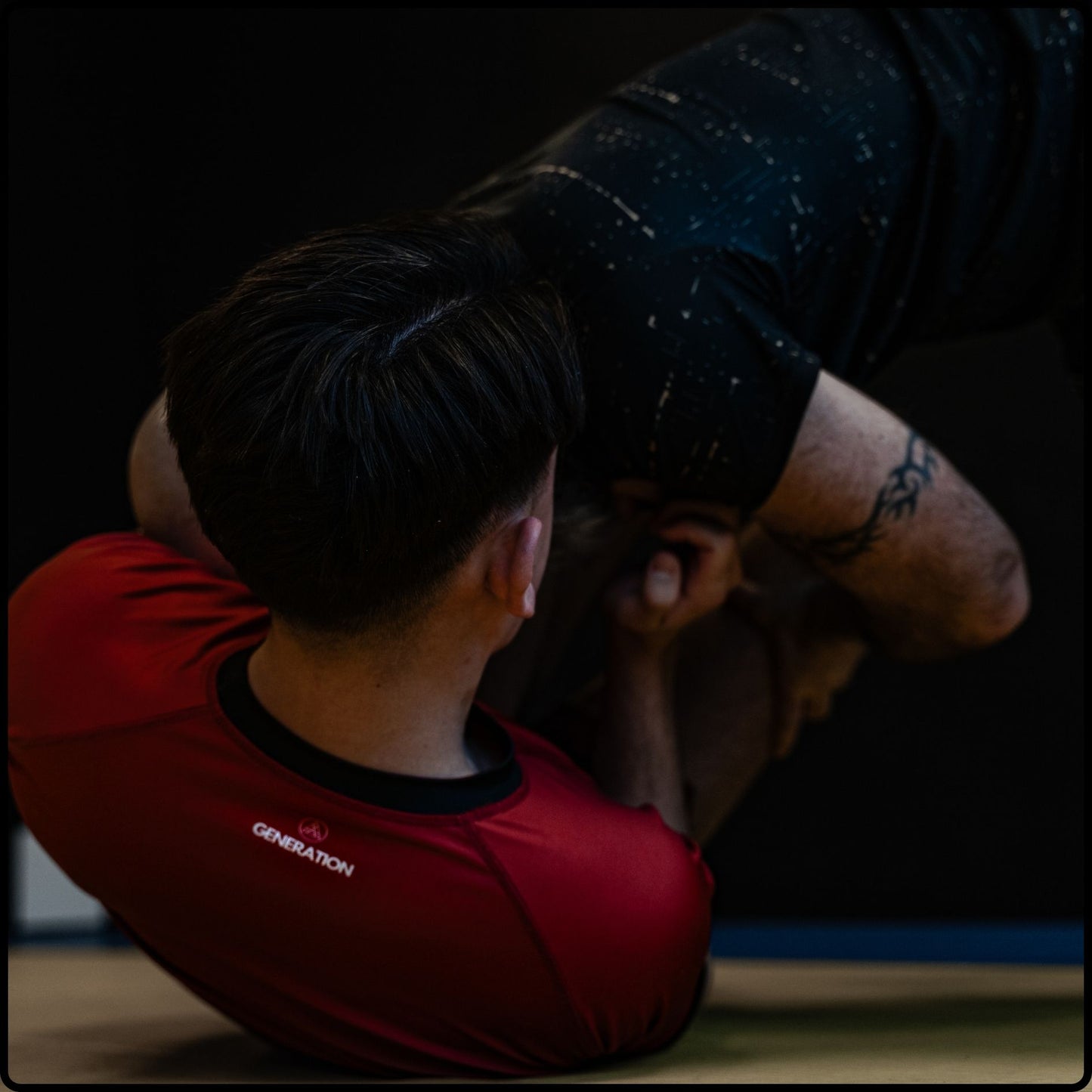 BURGUNDY RASHGUARD
