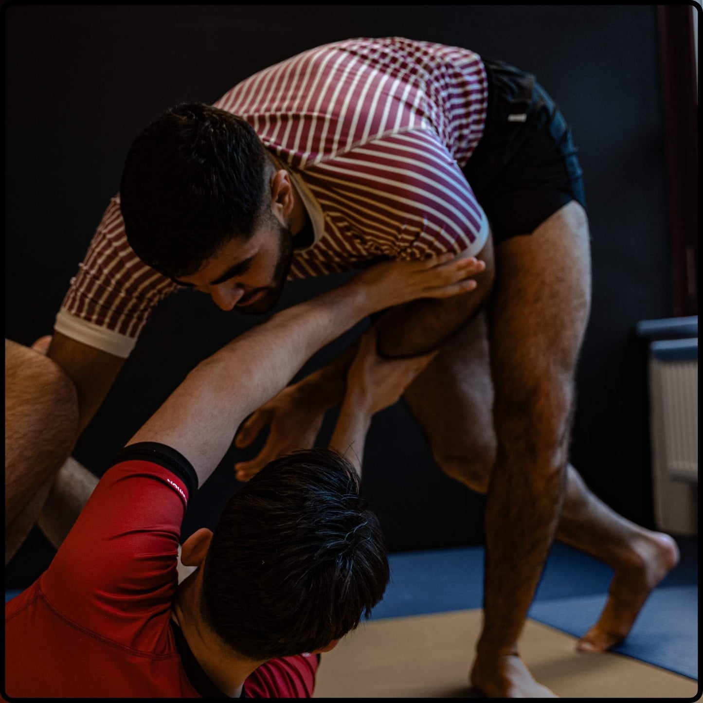 PINSTRIPE RASHGUARD