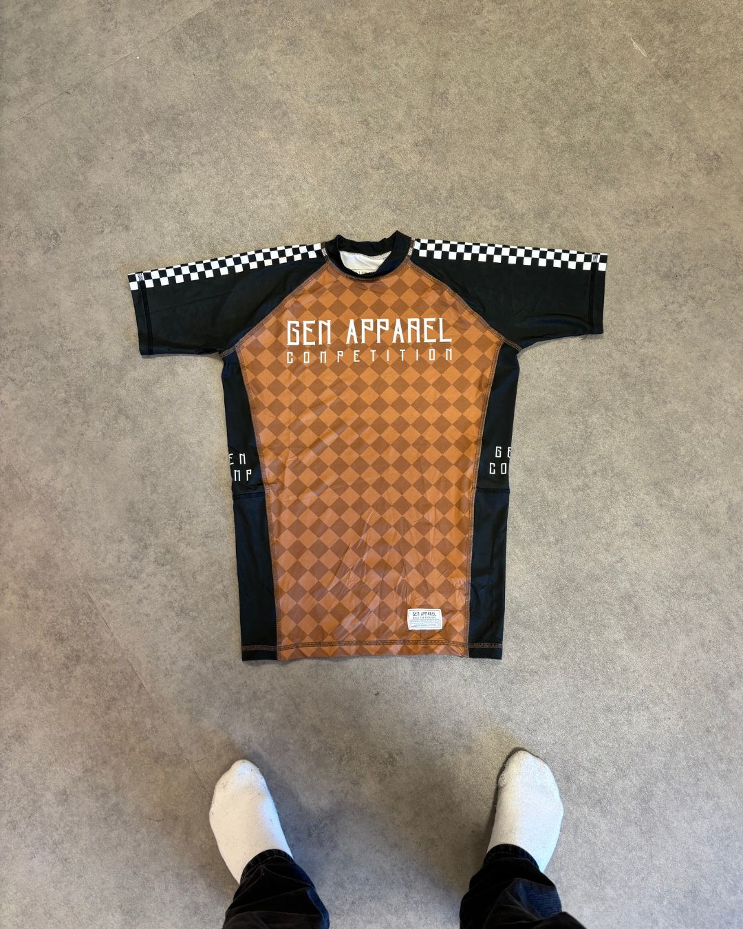 Chess Rashguard - Brown